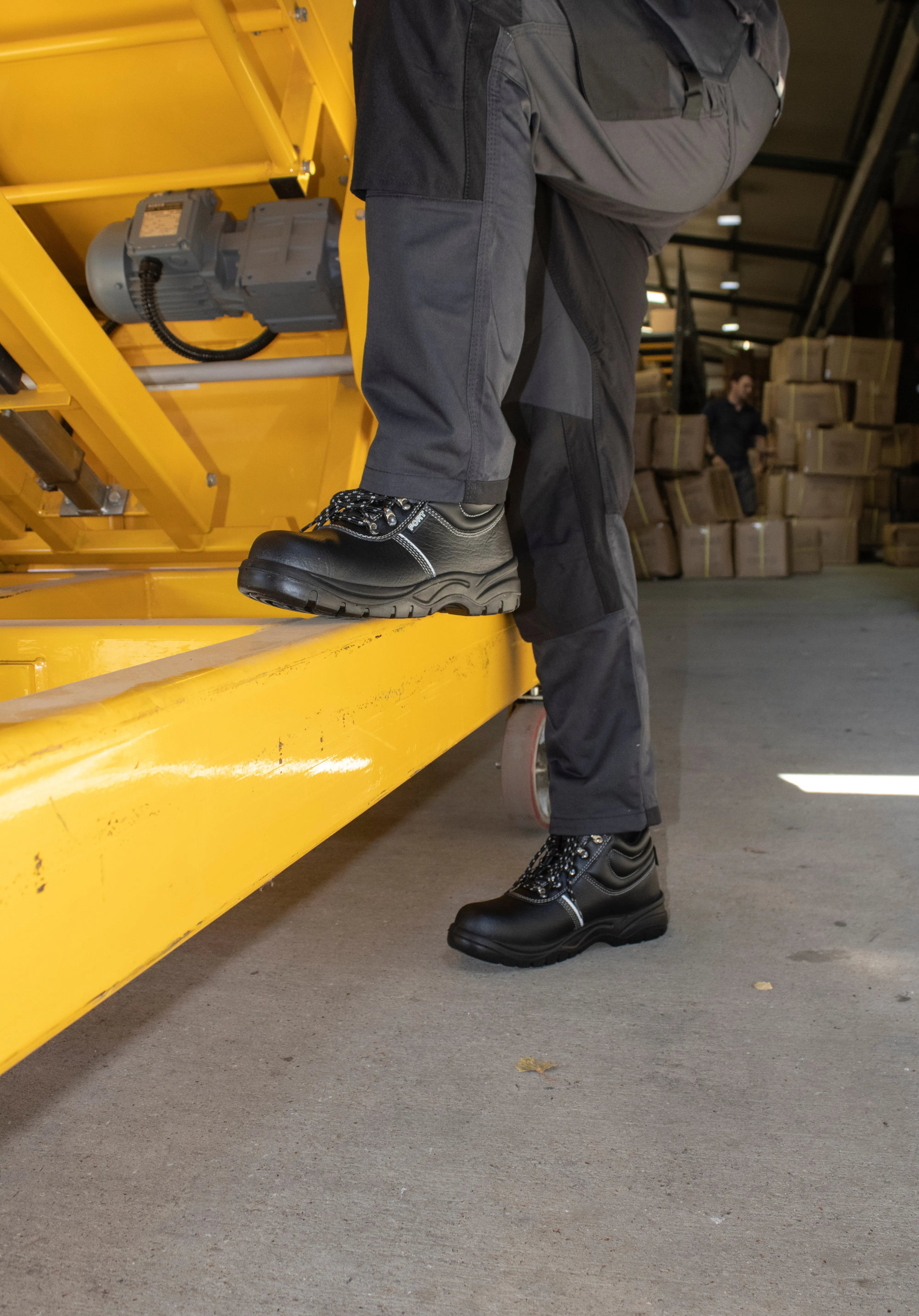 Workforce Safety Boot - Hi-Vis Trousers