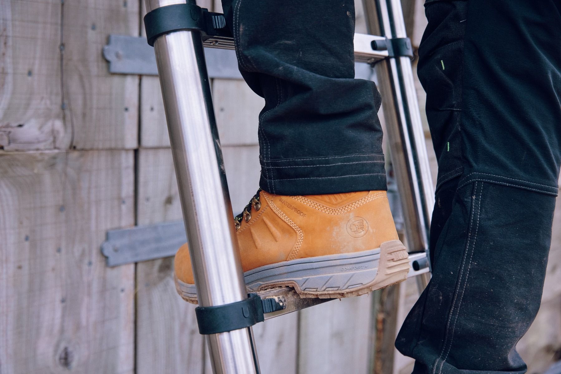 Moose Jaw Leather Boot - Hi-Vis Trousers