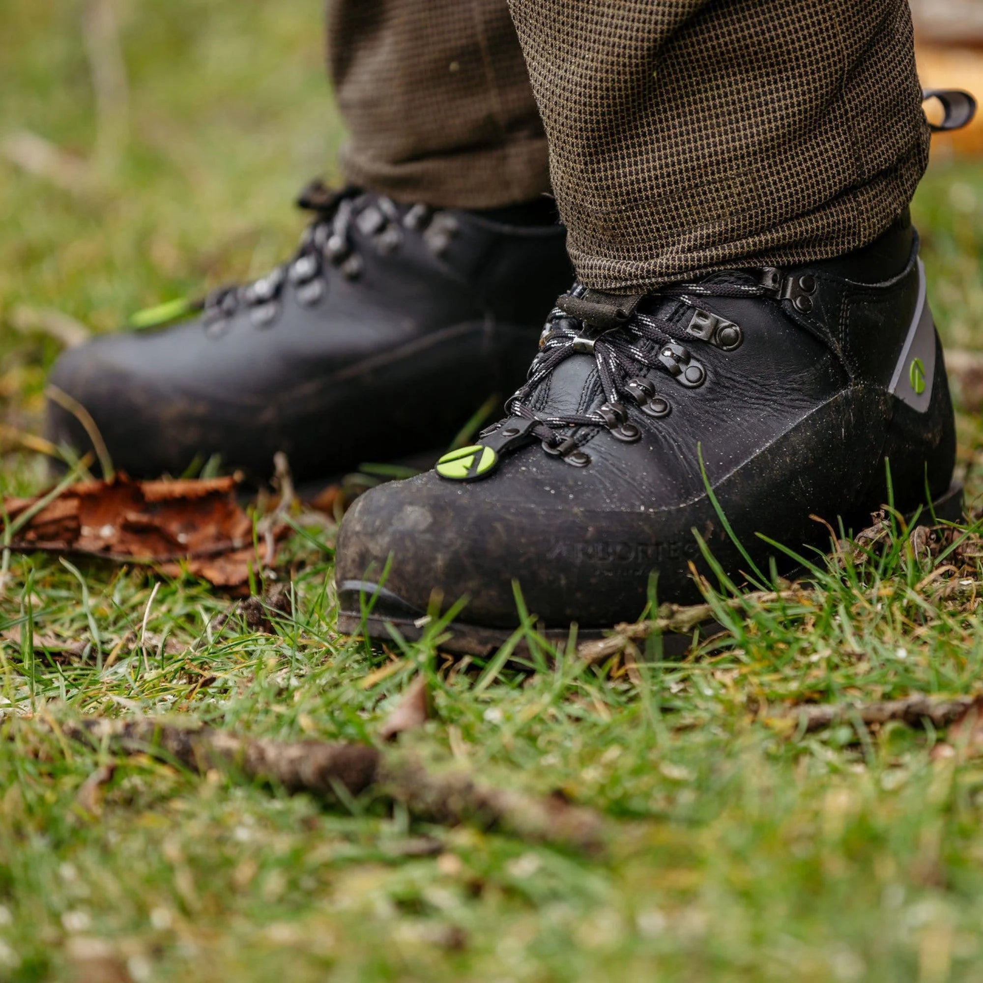 Scafell Lite Class 2 Chainsaw Protection Boot Arbortec