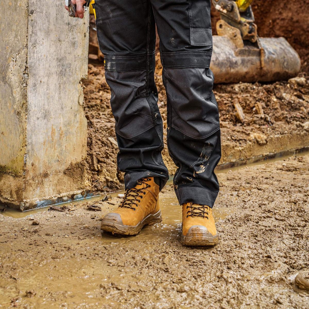 Mentor Nubuck Waterproof Safety Boot - Hi-Vis Trousers