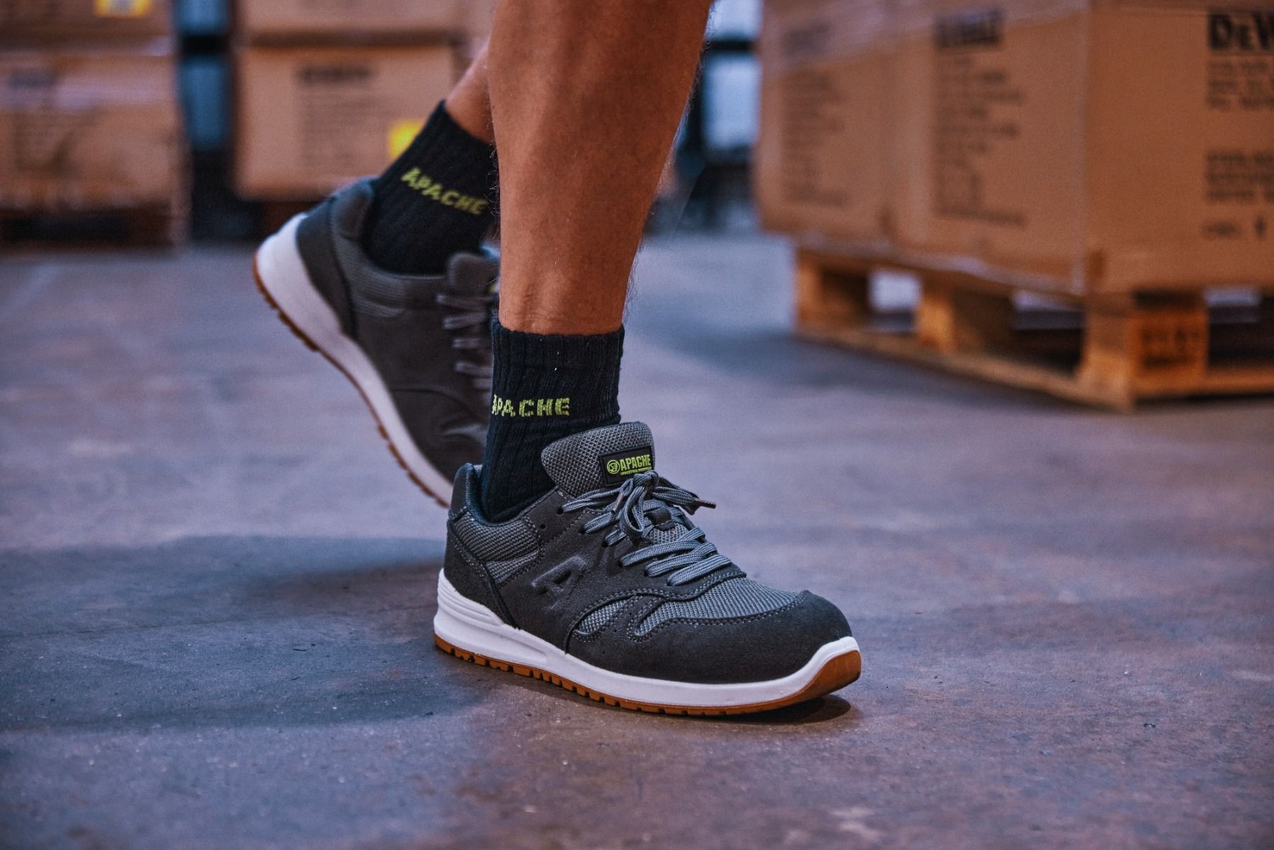Winnipeg Suede Safety Trainer