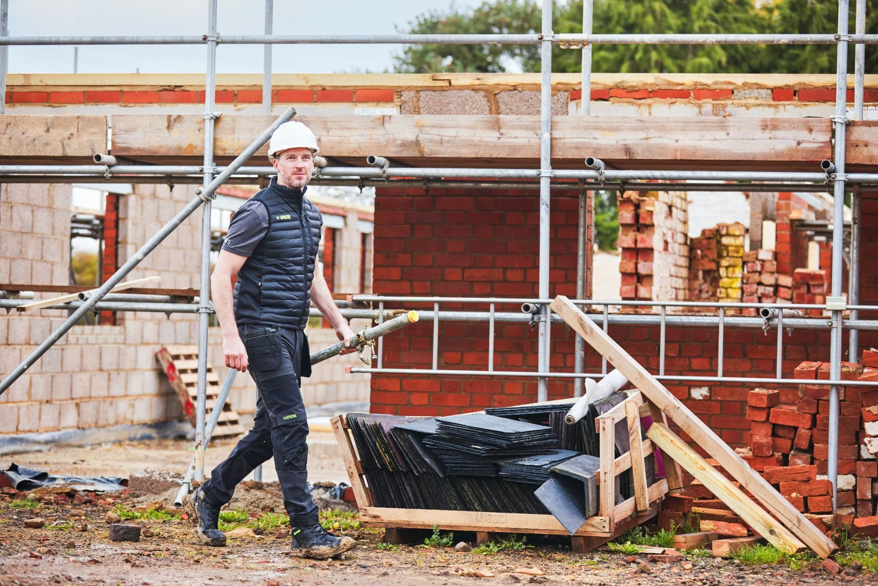 Edmonton Leather Safety Boot - Hi-Vis Trousers